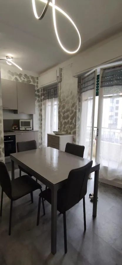 Sommacon House Apartment Sanremo